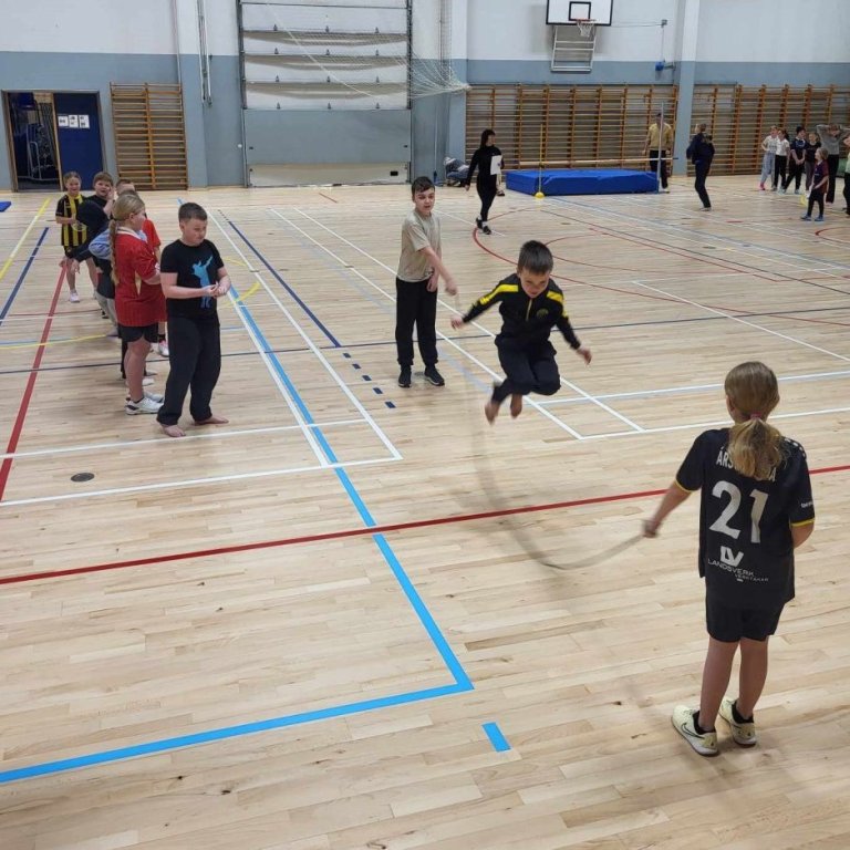 474769708_1666145387672312_3524123097578816932_n