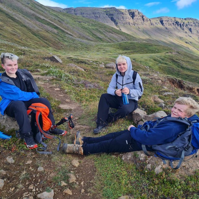 455965231_1271526933835173_6109402179599812874_n