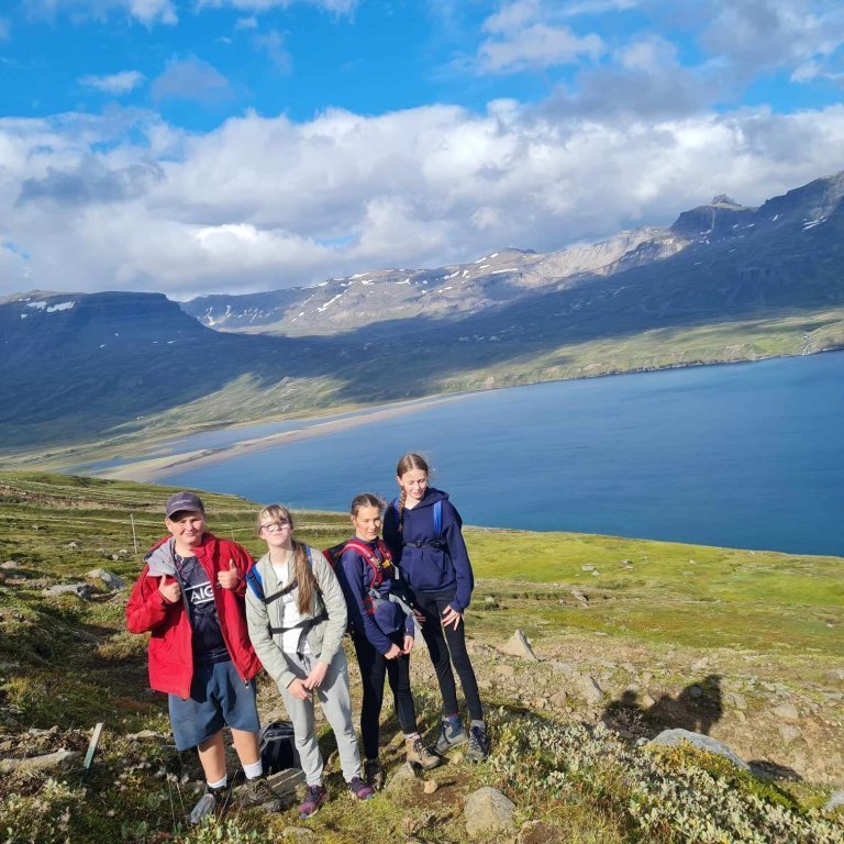 458225192_1913529252477449_436903685466711434_n