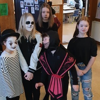 87894276_2825623617558206_5724000548575772672_n