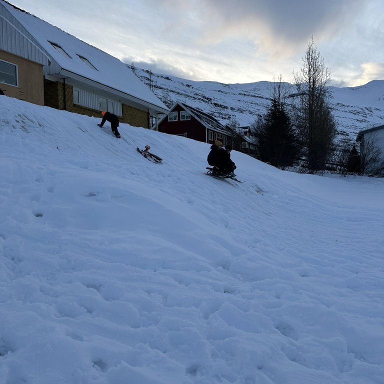 403398729_878225020662512_7894786664273101583_n