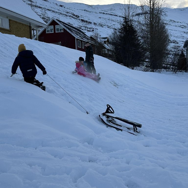 410429725_269873959400631_8558359015969996213_n