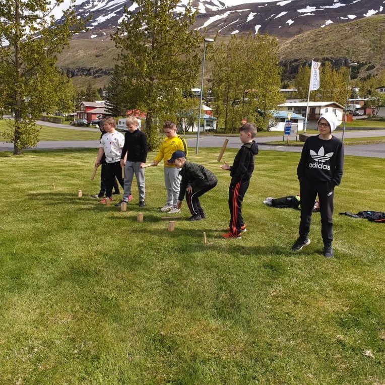 61890521_432345744229473_1444015906685452288_n