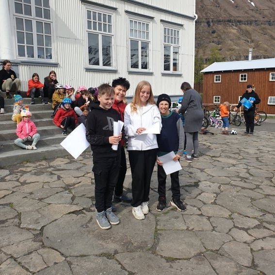 198010929_2014109255394166_6240418065633466929_n