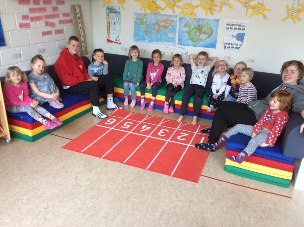 Dugnaður á Dvergasteini