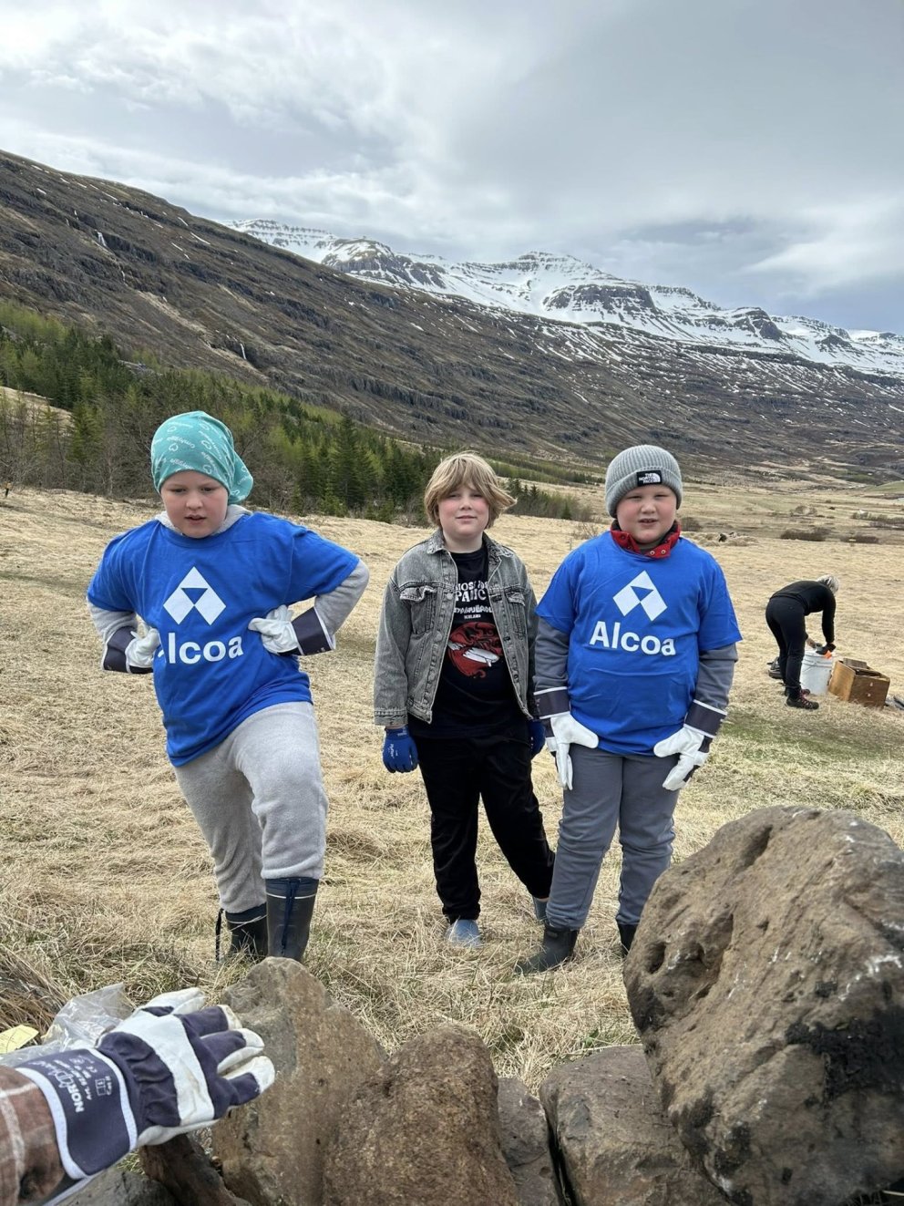 Fjölskyldulundurinn/útikennslustofan við Dagmálalæk.