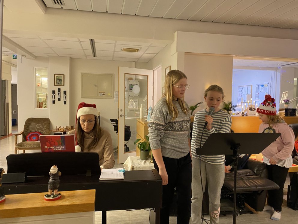 Tónlistarskólinn heimsækir Fossahlíð