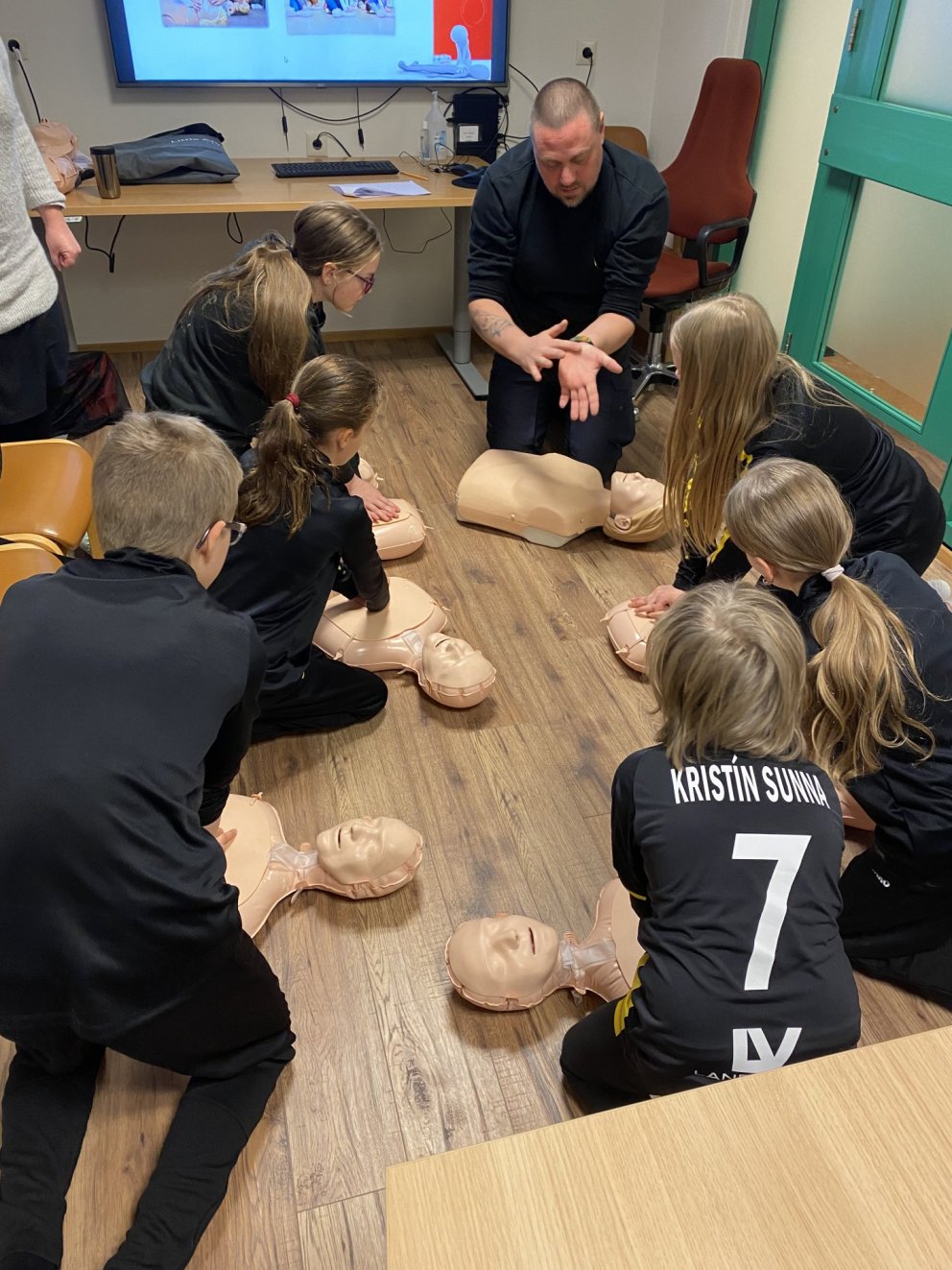 Endurlífgunarnámskeið