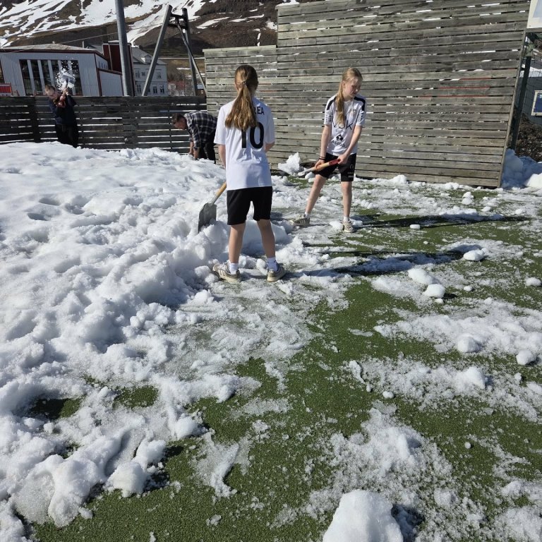 Fótboltaþyrstir nemendur