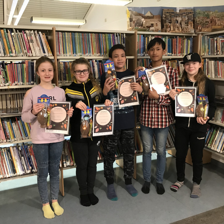 Nemendur 7.bekkjar taka þátt í Stóru upplestrarkeppninni.