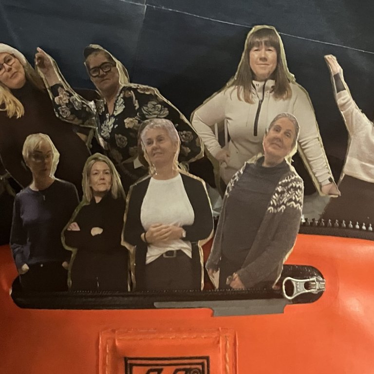 Laufabrauðsútskurður og jólaskreytingar