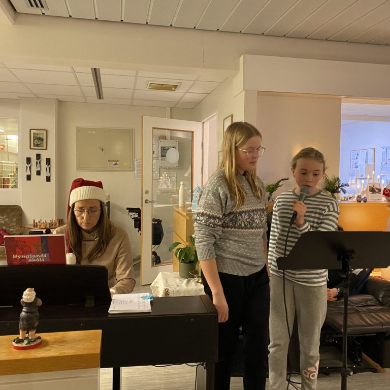 Tónlistarskólinn heimsækir Fossahlíð