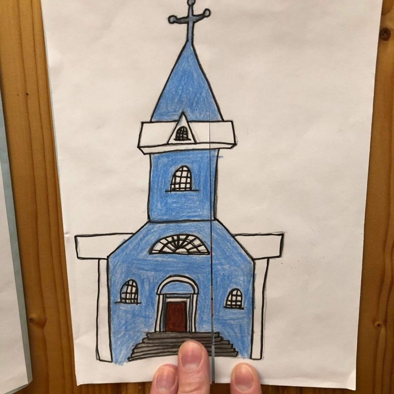 Til hamingju með 100 ára afmælið, Seyðisfjarðarkirkja!