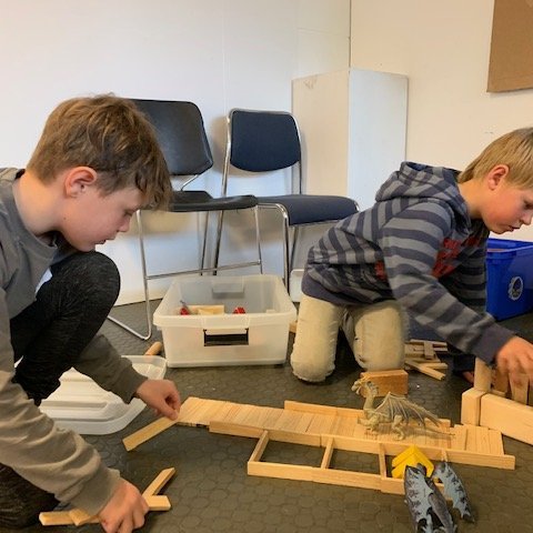 Nemendur nutu sín í skólaselinu í dag