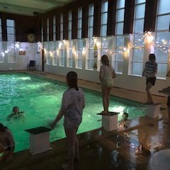 3. og 4. bekkur í sundi