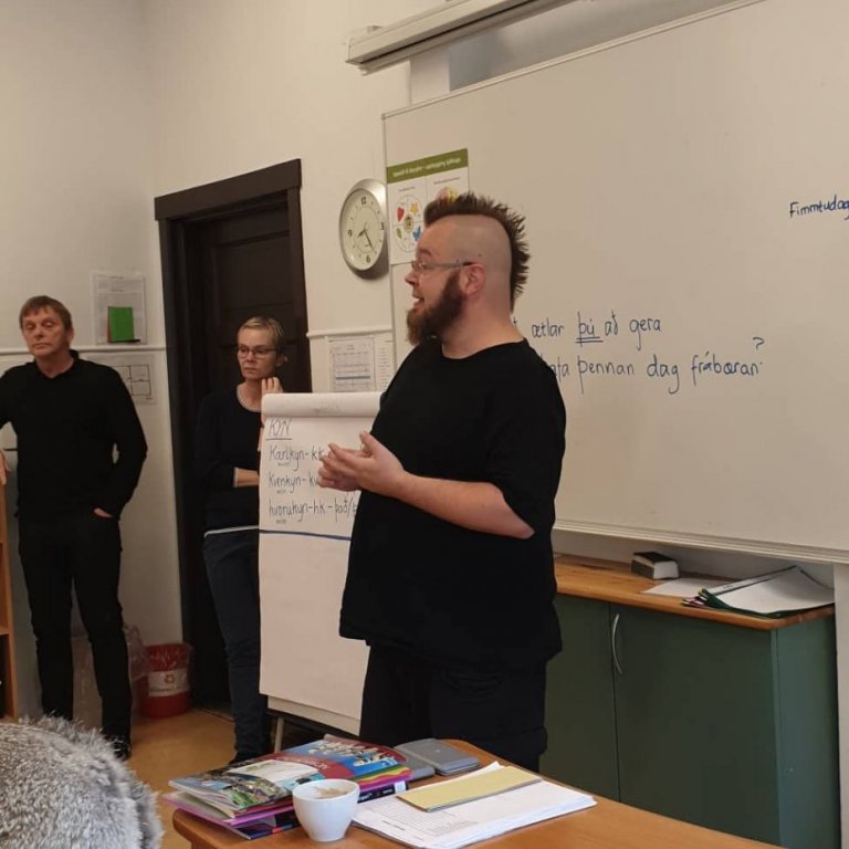 Í dag fengu nemendur í 5. - 10. bekk góða heimsókn.